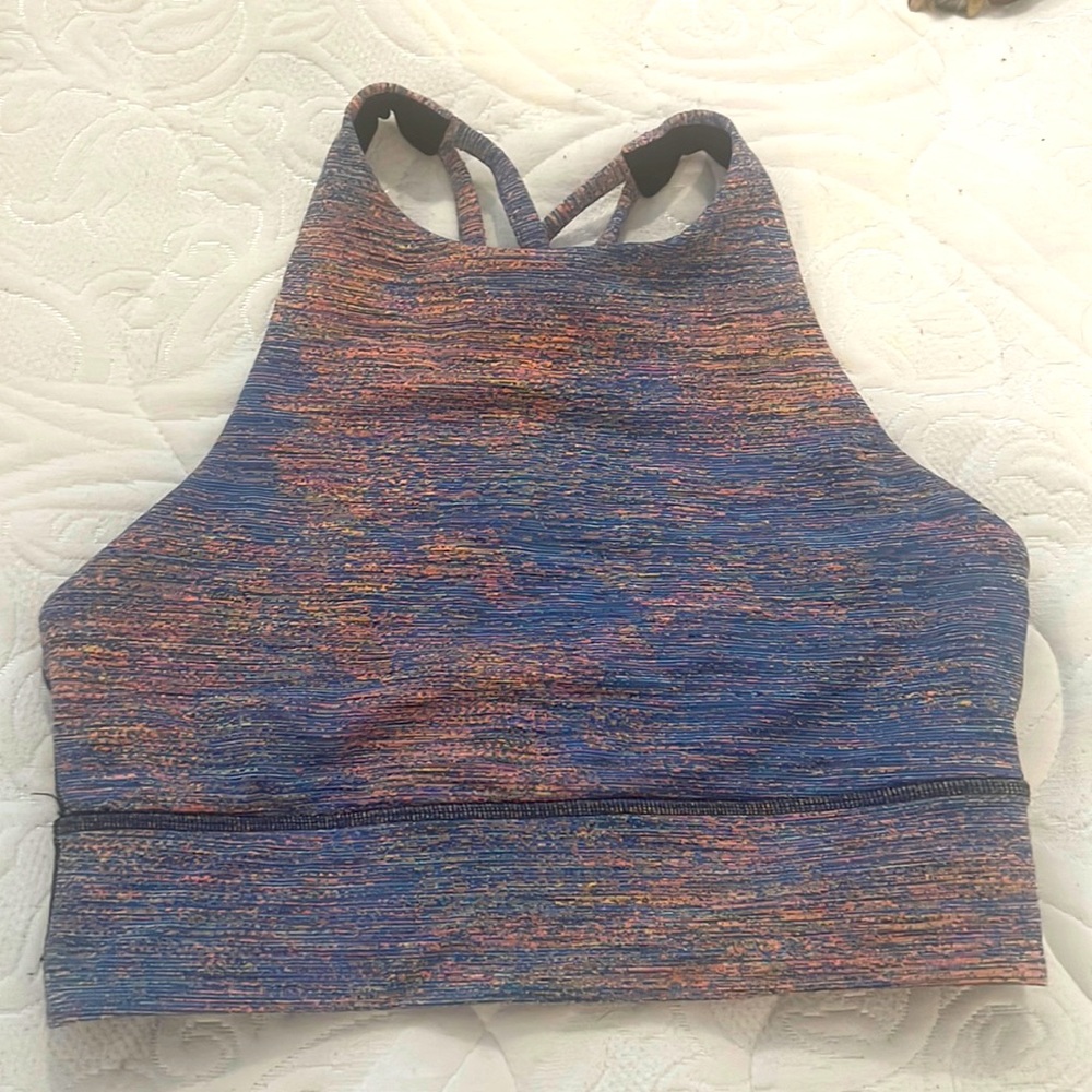 Lululemon tank. Perfect condition. Only worn once.